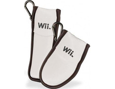 Game Traveler for Wiimote and Nunchuck NW8 White
